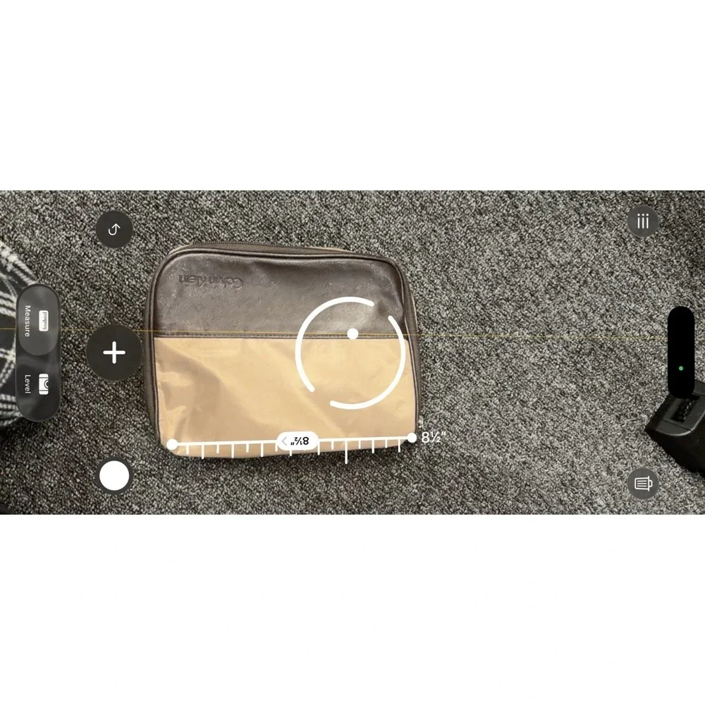 Calvin Klein Zip Around Travel Cosmetic Case Tan Brown Faux Leather Makeup‎ Bag